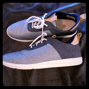 TOMS Cabrillo Sneakers in Blue Denim, Women's 11